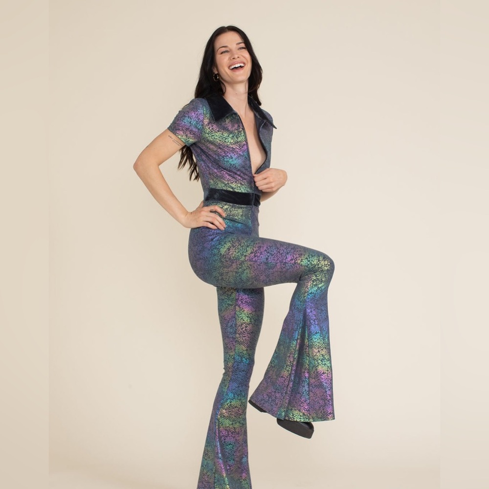 🔥 SOLD OUT! SpiritHoods Iridescent Snakeskin Flare Jumpsuit – NWT – Size S
